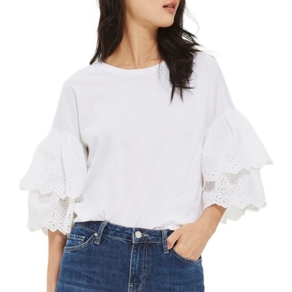 Topshop women’s white Cotton blouse with tiered scalloped eyelet sleeves size 6
